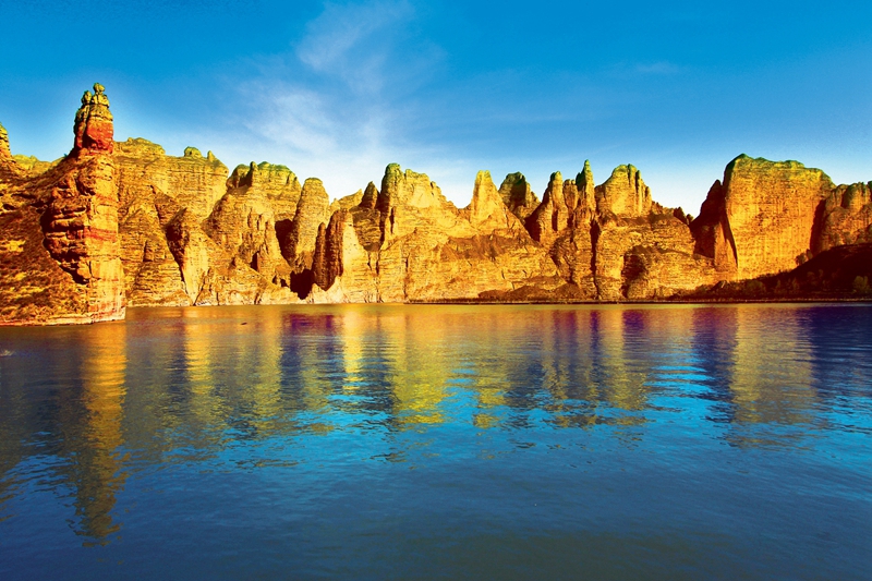 万笏朝天-杨敦摄 原图_副本.jpg